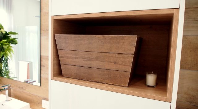 Timber Feature Vanity 6