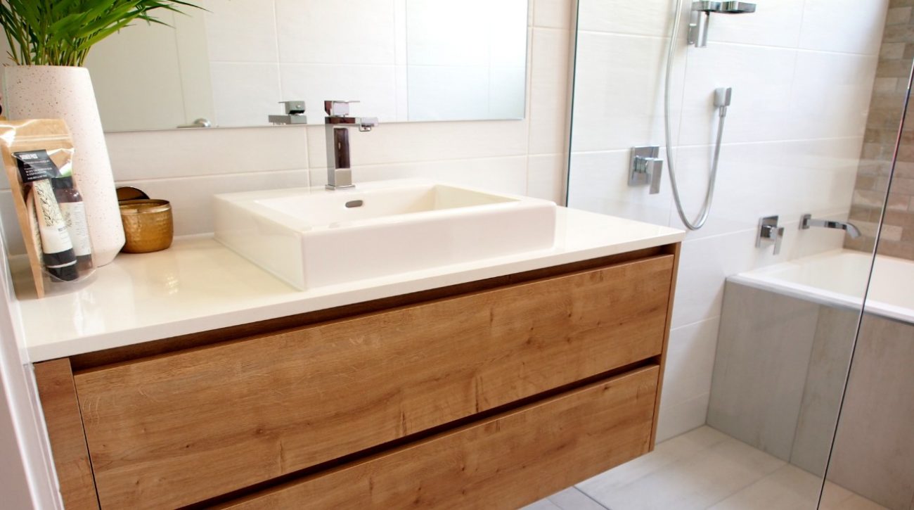 Timber Feature Vanity 8